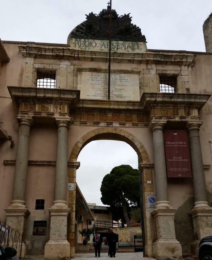 Cagliari Centro Citta Rooms Exterior foto